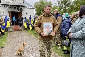 У громаді на Волині попрощалися з двома Героями (Фото)