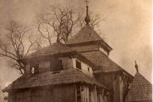 У селі на Волині спорудили хрест на місці древньої церкви