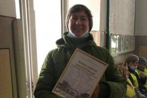 У Луцьку мешканці  району ЛПЗ вручили подяку двірнику