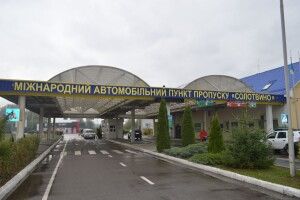 Західний кордон: за добу 39 тисяч людей виїхало, 31 тисяча - в’їхала