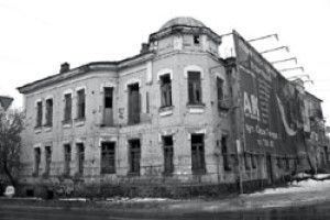 У ЛУЦЬКУ БУДЕ БУДИНОК-ДВІЙНИК