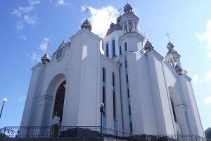 Трохи прокурор, трохи благодійник
