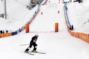 На Зимовій Олімпіаді виступила перша спортсменка від України 