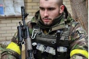 «Мама – воєнна, синку», - після загибелі Андрія жінка підписала контракт із ЗСУ