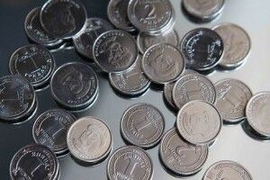 Нацбанк хоче змінити дизайн монет номіналом 1 і 2 гривні