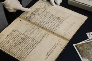 Уперше за 311 років оригінал Конституції Пилипа Орлика потрапить до України