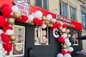У Луцьку відкрили 12-й магазин відомої мережі напівфабрикатів