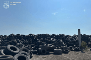 На Волині судять посадовця підприємства за забруднення земель