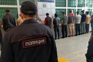 У центрі Москви сталась масова бійка, поліція затримала 49 осіб