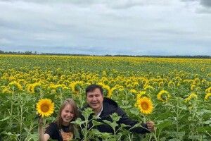 Кохана Саакашвілі показала світлини їхнього приватного життя (Фото) 
