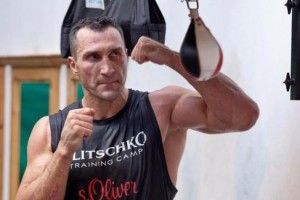 Екс-чемпіон світу з боксу Володимир Кличко відновив тренування