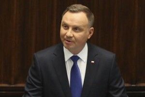 Польська поліція затримала чоловіка, який образив президента у соцмережі