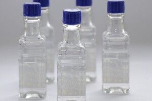 Із тонн конфіскованого алкоголю зроблять антисептики