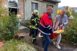 На Волині працівники ДСНС врятували двох пенсіонерок