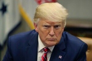 Трамп передумав проводити саміт G7 у своєму гольф-клубі