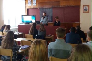Прокурор нагадала нововолинським школярам: кримінальна відповідальність настає з 14 років