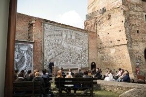 У Луцькому замку стартував цикл лекцій про 600-річчя з'їзду монархів