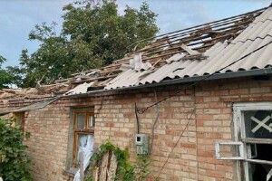 Окупанти обстріляли Запоріжжя: ОВА повідомила, куди влучили ракети
