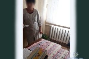 На Волині оголошено підозру головному лікарю за хабарництво