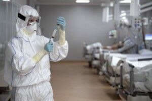 Учора коронавірус забрав життя 793 українців, серед них 25 мешканців Волині і 25 Рівненської області