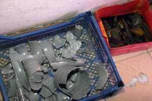 На Волині діти роблять сувеніри з уламків ворожих ракет і продають, щоб допомогти ЗСУ (Фото)