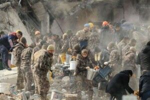 Землетрус у Туреччині: дипломати розшукали шістьох українців