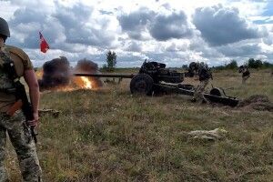 На Волині артилеристи тероборони відпрацьовують бойові навики (Фото, відео)