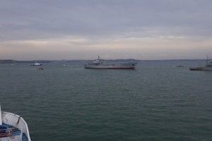 Українські військові кораблі прорвалися в Азовське море під Керченським мостом