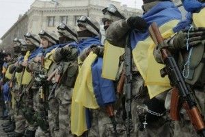 Військові-контрактники отримуватимуть не менше 10 тисяч на місяць