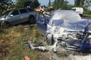 Автотроща на Миколаївщині: двоє загиблих, п’ятеро травмованих