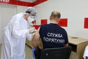 94% волинських рятувальників щепили від ковіду