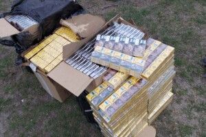 Контрабандні сигарети літають над Волинню на безпілотниках (Фото)
