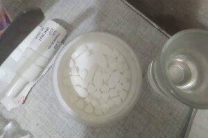 35-річну волинянку, яка торгувала наркотиками, взяли під варту (Фото)