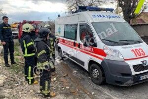 В Одесі фура знесла житловий будинок (Фото) 