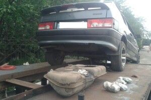 На кордоні виявили 2,3 кілограма гашишу