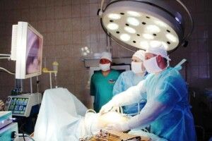 У Рівному військові хірурги вирощують аутокістки 