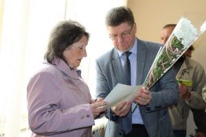 У шахтарському місті вітали мам героїв