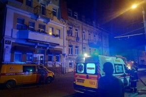 «Загорівся самогонний апарат»: у нічній пожежі в Луцьку загинула жінка