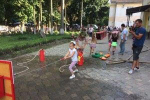 Здолбунівські рятувальники взяли участь у «Диво-вечорі на Купала» 