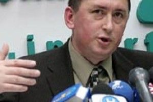 МЕЛЬНИЧЕНКА ХОЧУТЬ ВБИТИ?