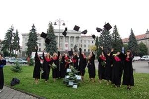 ВІКНО РУБРИКИ: Європейський університет підготував нову еліту