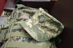 «Ми розмовляємо російською, ніхто нас не гнобив»: чоловіки повернулись з Польщі, щоб захищати Україну (Відео)