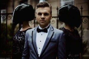 Відомому львівському співаку, який загинув майже 8 років тому, прислали повістку  
