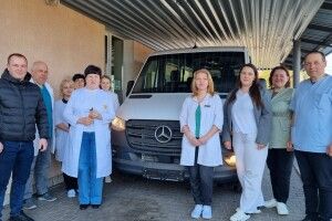 Лікарня на Волині отримала мікроавтобус від німецьких партнерів