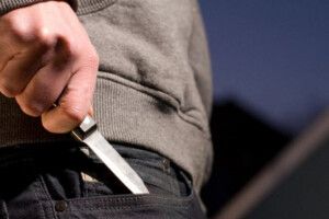 Маневиччанин думав, що зарізав товариша по чарці...
