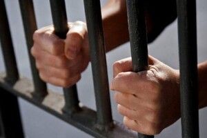 Жителя Запоріжжя, підозрюваного у вчиненні крадіжки в Луцьку, взяли під варту