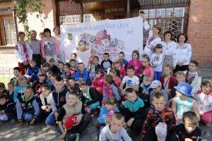 У Старій Вижві вишивали карту України