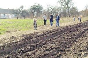 «Страшно дітей із хати випускати, щоб не втонули… на дорозі» (Відеорозповідь)