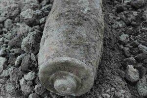 На Волині замість картоплі викопали два артснаряди