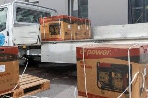 54-й розвідбат отримав партію генераторів від Порошенка